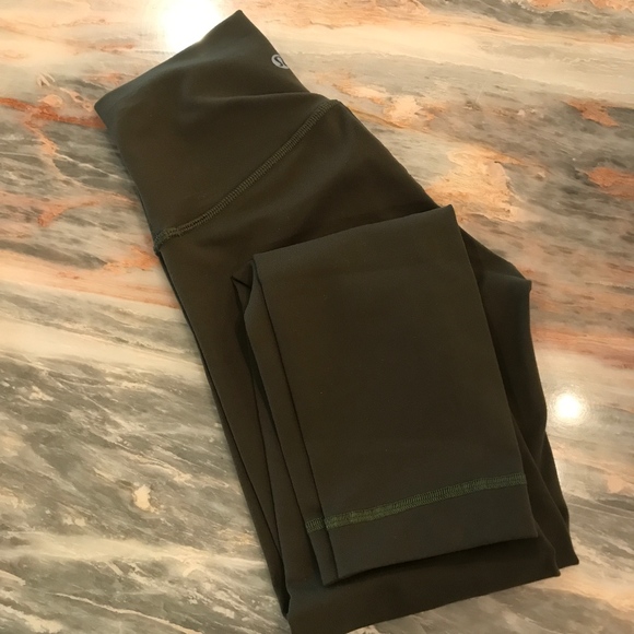 lululemon athletica Pants - Lululemon Athletica Wunder Under Dark Green NWOT